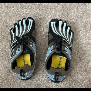 Vibram Toe shoes